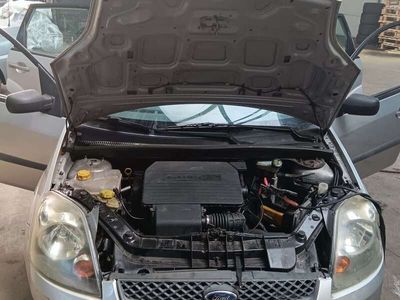 gebraucht Ford Fiesta 1.3 Connection