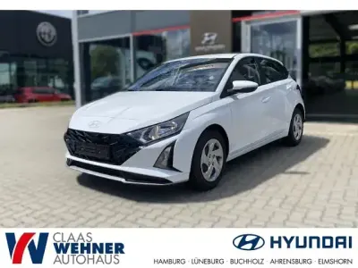Gebraucht Hyundai i20 Select 101 PS (74 kW) 2025 Weiss Kleinwagen