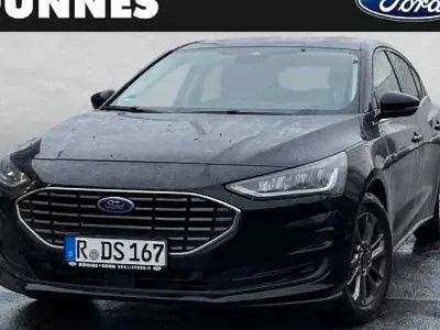 Gebraucht Ford Focus Titanium 125 PS (91 kW) 2022 Schwarz Limousine