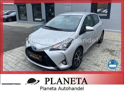 gebraucht Toyota Yaris Hybrid Team D *S.HEFT*NAVI*CAM*SHZ*TEMPOMA