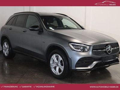 Usata Mercedes GLC300e AMG 320 CV (235 kW) 2021 Grigio SUV