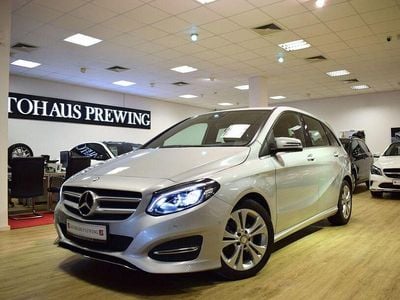 Gebraucht Mercedes B200 156 PS (114 kW) 2015 Silber Van / Kleinbus