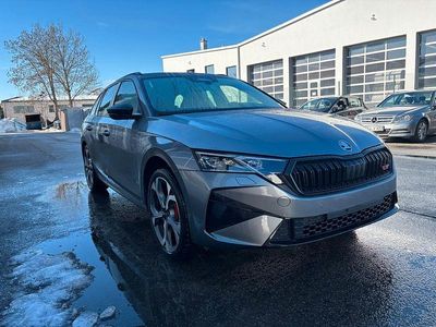 Neu Skoda Octavia RS 265 PS (194 kW) 2025 Grau Kombi