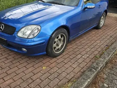 Second-hand Mercedes SLK200
