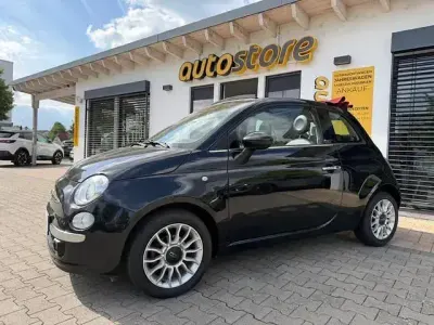 Gebraucht Fiat 500C Lounge 69 PS (50 kW) 2014 Vesuvio schwarz / verdeck rot (metallic) Cabrio
