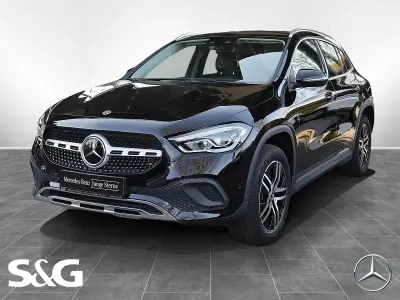 Second-hand Mercedes GLA250 Progressive 160 CP (117 kW) 2022 Negru SUV