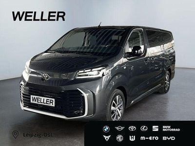 Gebraucht Toyota Proace Verso Team 177 PS (130 kW) 2024 Grau Kombi