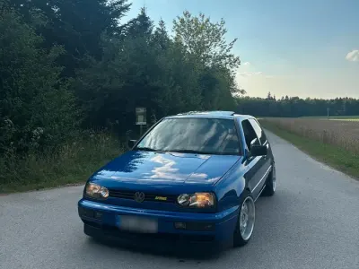 Gebraucht VW Golf III 212 PS (155 kW) 1992 Blau Kleinwagen