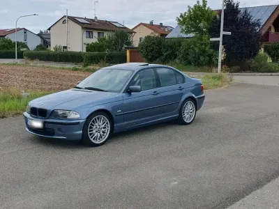 Gebraucht BMW 328 M Sport 193 PS (141 kW) 2000 Blau Limousine