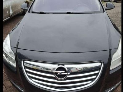 Gebraucht Opel Insignia Edition 160 PS (117 kW) 2012 Limousine