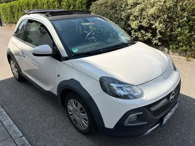 Gebraucht Opel Adam Rocks Rocks 116 PS (85 kW) 2015 Weiß Kleinwagen