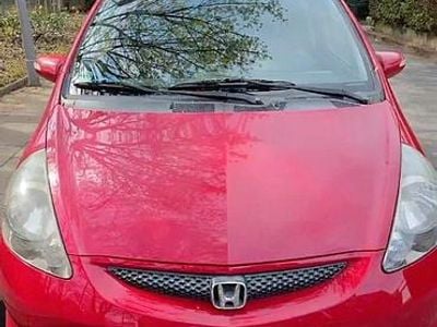 Second-hand Honda Jazz 83 CP (61 kW) 2005 Roșu Hatchback