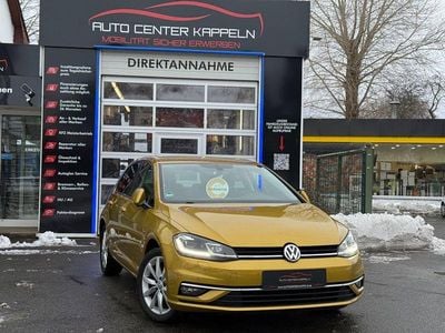 Usata VW Golf VII Highline 125 CV (91 kW) 2017 Giallo Berlina