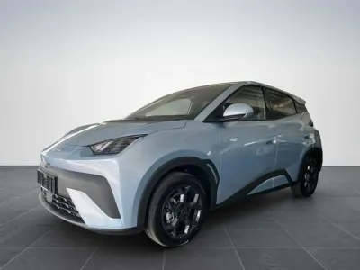 Neu BYD Dolphin Surf Comfort 114 kW (156 PS) 2025 Ice blue Kleinwagen