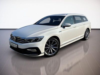 Second-hand VW Passat R-line 200 CP (147 kW) 2022 Alb Break