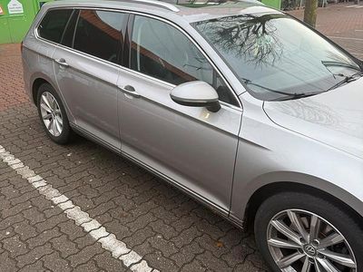 Gebraucht VW Passat 190 PS (139 kW) 2017 Kombi