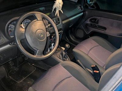 Gebraucht Renault Clio II 75 PS (55 kW) 2001 Blau Kleinwagen