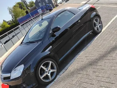 Gebraucht Opel Tigra Edition 90 PS (66 kW) 2008 Cabrio