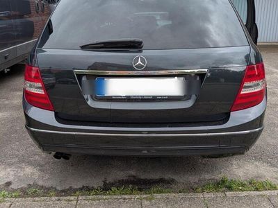 Mercedes C180