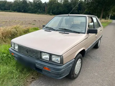 Occasion Renault R11 54 ch (39 kW) 1986 Doré Citadine