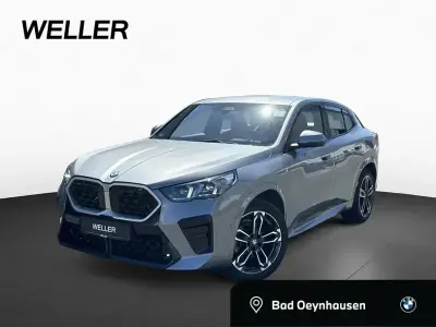 Gebraucht BMW X2 M Sport 163 PS (119 kW) 2025 Skyscraper grau (grau) SUV