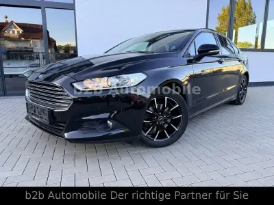 Używany Ford Mondeo Trend 120 KM (88 kW) 2017 Czarny Sedan/Limuzyna