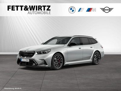 Gebraucht BMW M5 M Sport 727 PS (534 kW) 2025 Sonderlackierung frozen black Kombi