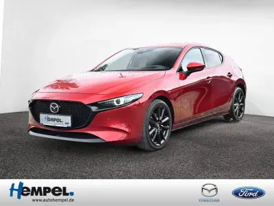 Gebraucht Mazda 3 Selection 186 PS (136 kW) 2022 Rot / soul red crystal (metallic) Limousine