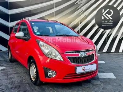 Używany Chevrolet Spark LS 82 KM (60 kW) 2010 Czerwony Hatchback