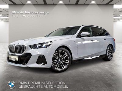 Grau Gebraucht 2025 BMW 520 Comfort Edition Kombi | 53.270 € (Etwas zu teuer)