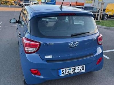 Blau Gebraucht 2016 Hyundai i10 Classic Kleinwagen | 9.200 € (Fairer Preis)