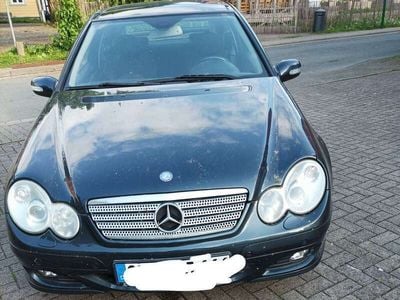Mercedes C200