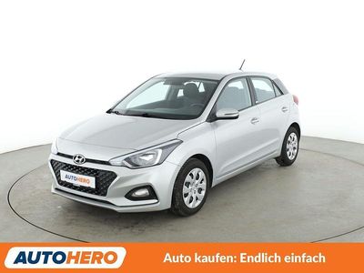 Grau Gebraucht 2020 Hyundai i20 Select Limousine | 10.900 € (Guter Preis)
