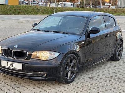 Gebraucht BMW 116 Sport Line 122 PS (89 kW) 2010 Schwarz Kleinwagen