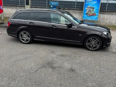 Gebraucht Mercedes C350 265 PS (194 kW) 2012 Braun Kombi