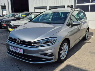 Gebraucht VW Golf Sportsvan Join 110 PS (80 kW) 2018 Tungsten silver metallic Van / Kleinbus