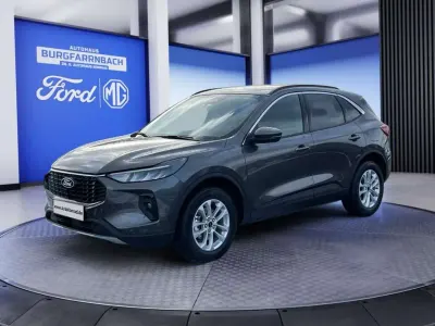 Neu Ford Kuga Titanium 186 PS (136 kW) 2025 Grau SUV