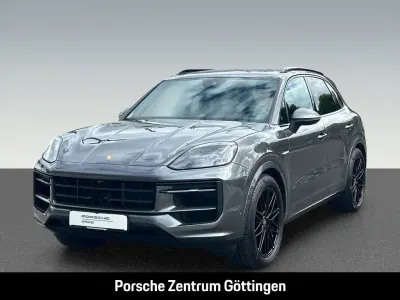 Gebraucht Porsche Cayenne E-Hybrid 470 PS (345 kW) 2025 Grau SUV