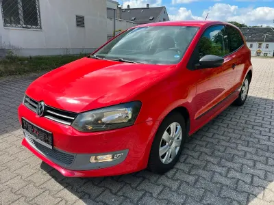 Gebraucht VW Polo Edition 69 PS (50 kW) 2011 Rot Kleinwagen