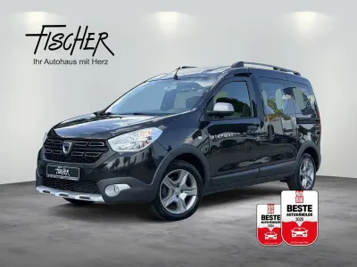 Gebraucht Dacia Dokker Stepway 131 PS (96 kW) 2020 Schwarz Van / Kleinbus