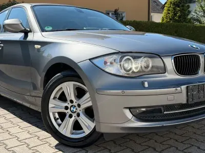 Gebraucht BMW 118 Sport Line 143 PS (105 kW) 2009 Grau Kleinwagen