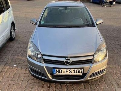 Gebraucht Opel Astra 90 PS (66 kW) 2005 Silber Limousine