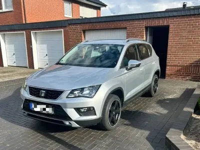 Gebraucht Seat Ateca XCELLENCE 150 PS (110 kW) 2017 Silber SUV