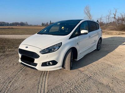 Gebraucht Ford S-MAX ST-Line 190 PS (139 kW) 2019 Weiß Van / Kleinbus