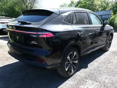 Neu MG HS Luxury 224 PS (164 kW) 2026 Pebble black metallic pebble black metallic SUV