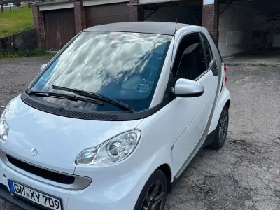 Gebraucht Smart ForTwo Coupé 71 PS (52 kW) 2012 Weiß Coupé