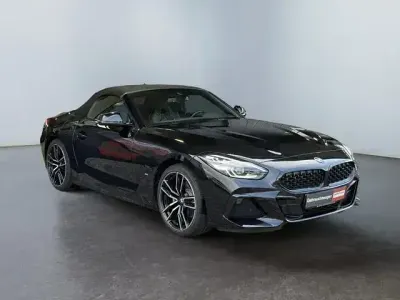 Begagnad BMW Z4 M Sport 258 HK (189 kW) 2022 Svart Cab