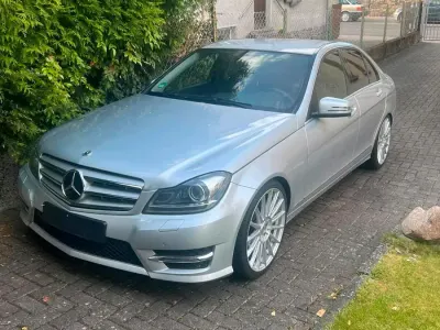 Gebraucht Mercedes C200 184 PS (135 kW) 2012 Limousine