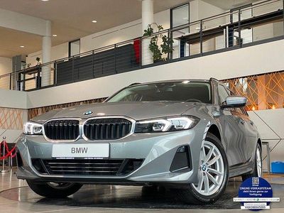 Gebraucht BMW 320 190 PS (139 kW) 2023 Grau Kombi