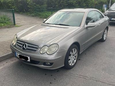 Gebraucht Mercedes CLK200 Avantgarde 184 PS (135 kW) 2007 Silber Coupé